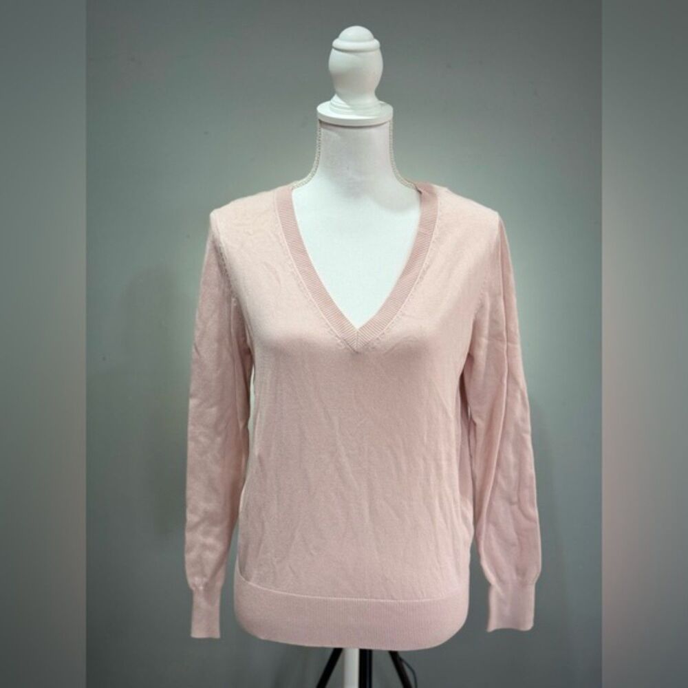 SALE! Light Pink H&M V-Neck Sweater Size S EUC